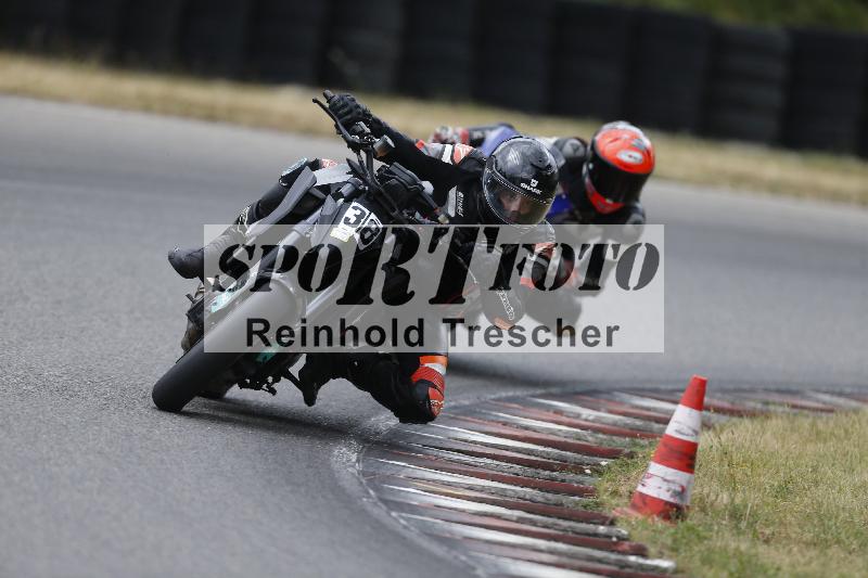 /32 07.07.2025 Plüss Moto Sport ADR/Freies Fahren/38